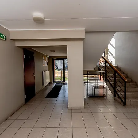 Karusselli 91- Balcony & Parking Апартаменты *