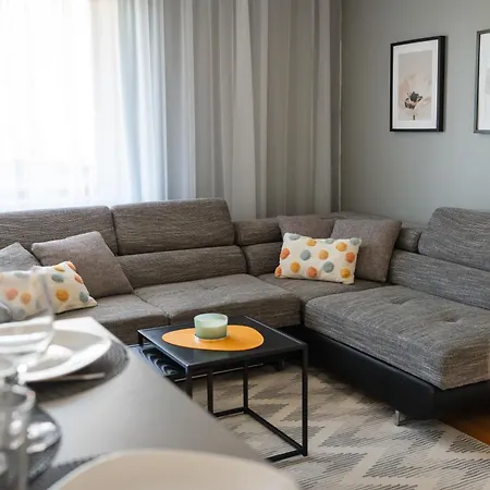 Karusselli 91- Balcony & Parking شقة بارنو