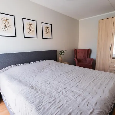 شقة Karusselli 91- Balcony & Parking بارنو