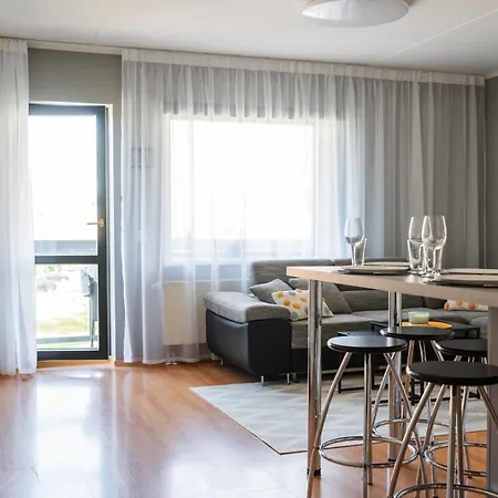 Karusselli 91- Balcony & Parking