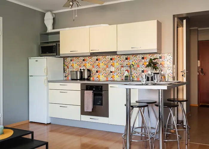 Karusselli 91- Balcony & Parking Appartamento Pärnu